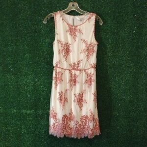 Mac Studio Elegant Pink and White Floral Dress